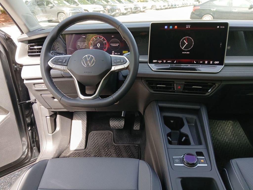 New 2026 Volkswagen Tiguan SE image 13