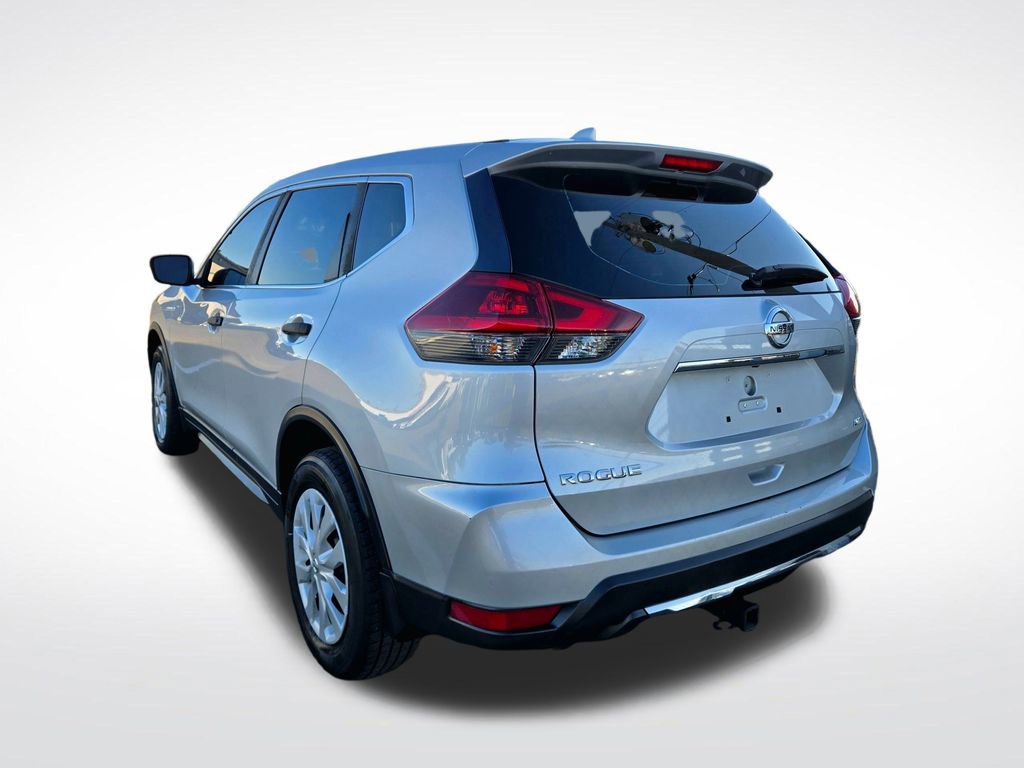 Used 2019 Nissan Rogue S image 6