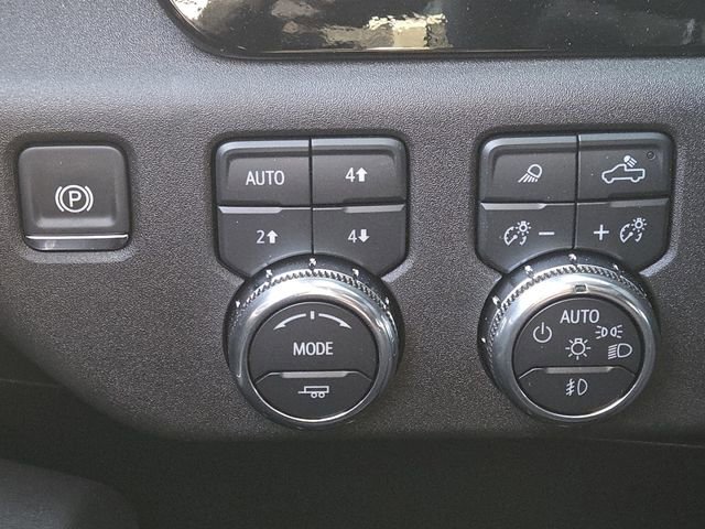 New 2025 GMC Sierra 3500 SLT w/ SLT Premium Package image 15