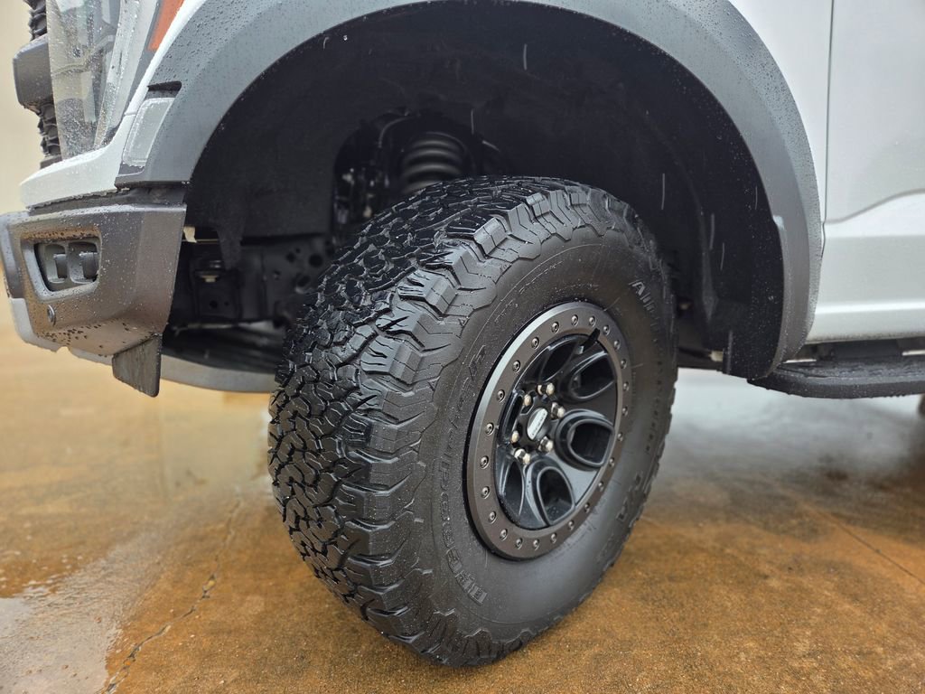 Used 2023 Ford F150 Raptor w/ Raptor Carbon Fiber Package AWD/4WD image 33