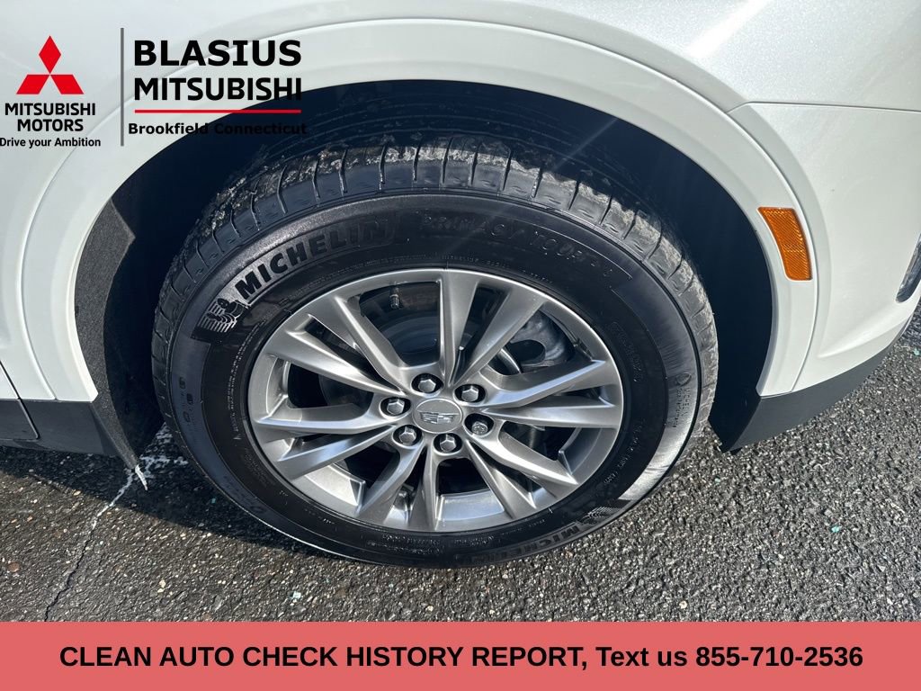 Used 2023 Cadillac XT5 Premium Luxury image 3