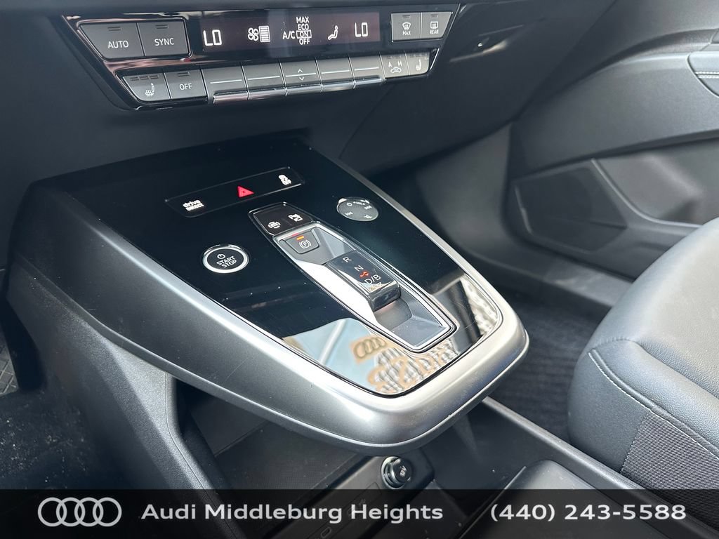 Used 2023 Audi Q4 e-tron Prestige AWD/4WD image 36