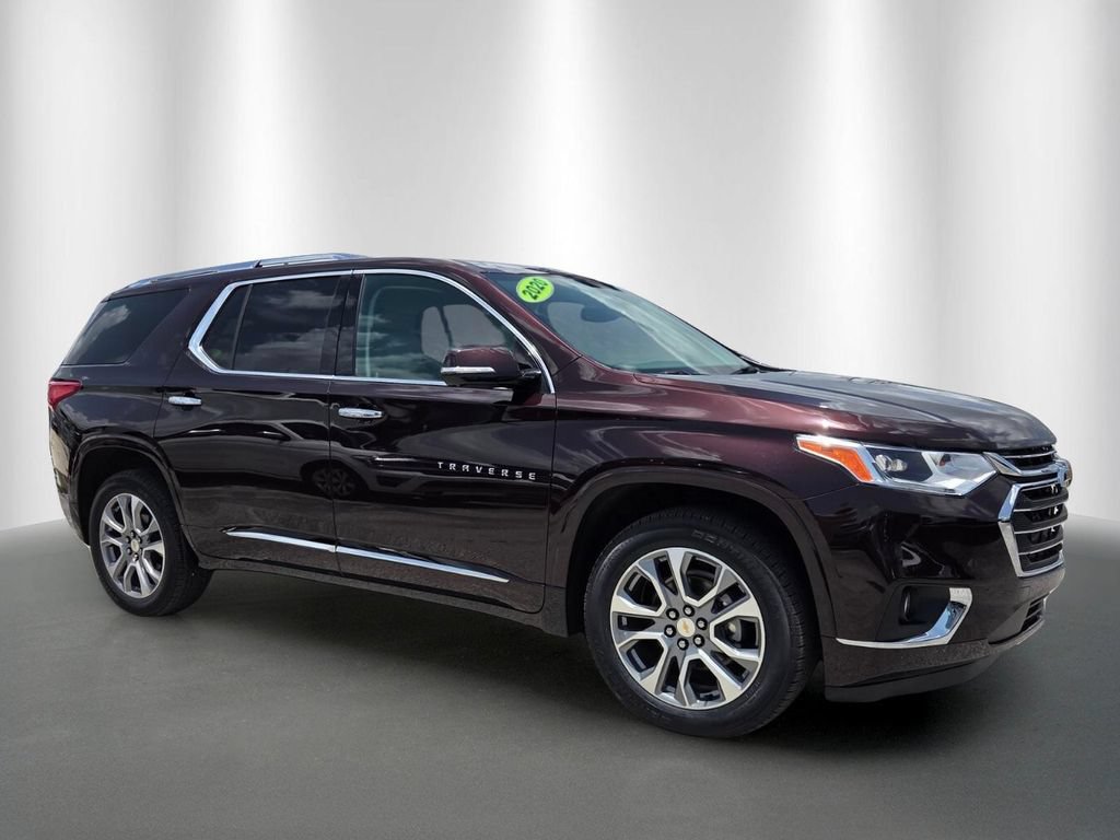 Used 2020 Chevrolet Traverse Premier w/ LPO, Floor Liner Package FWD image 2