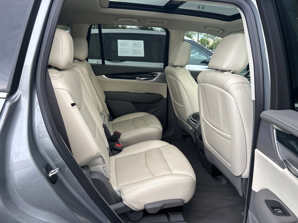 Used 2024 Cadillac XT6 Premium Luxury w/ Technology Package FWD image 48