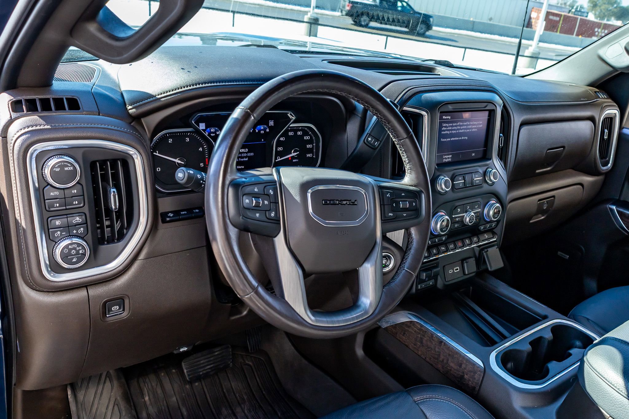 Used 2021 GMC Sierra 2500 Denali w/ Denali Ultimate Package image 14