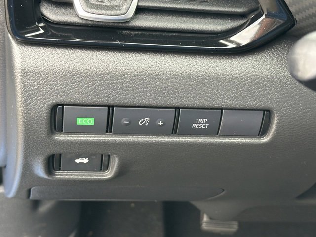 Certified 2024 Nissan Sentra SV image 23