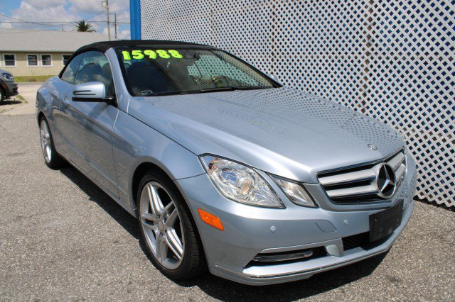 Used 2013 Mercedes-Benz E 350 Cabriolet image 2