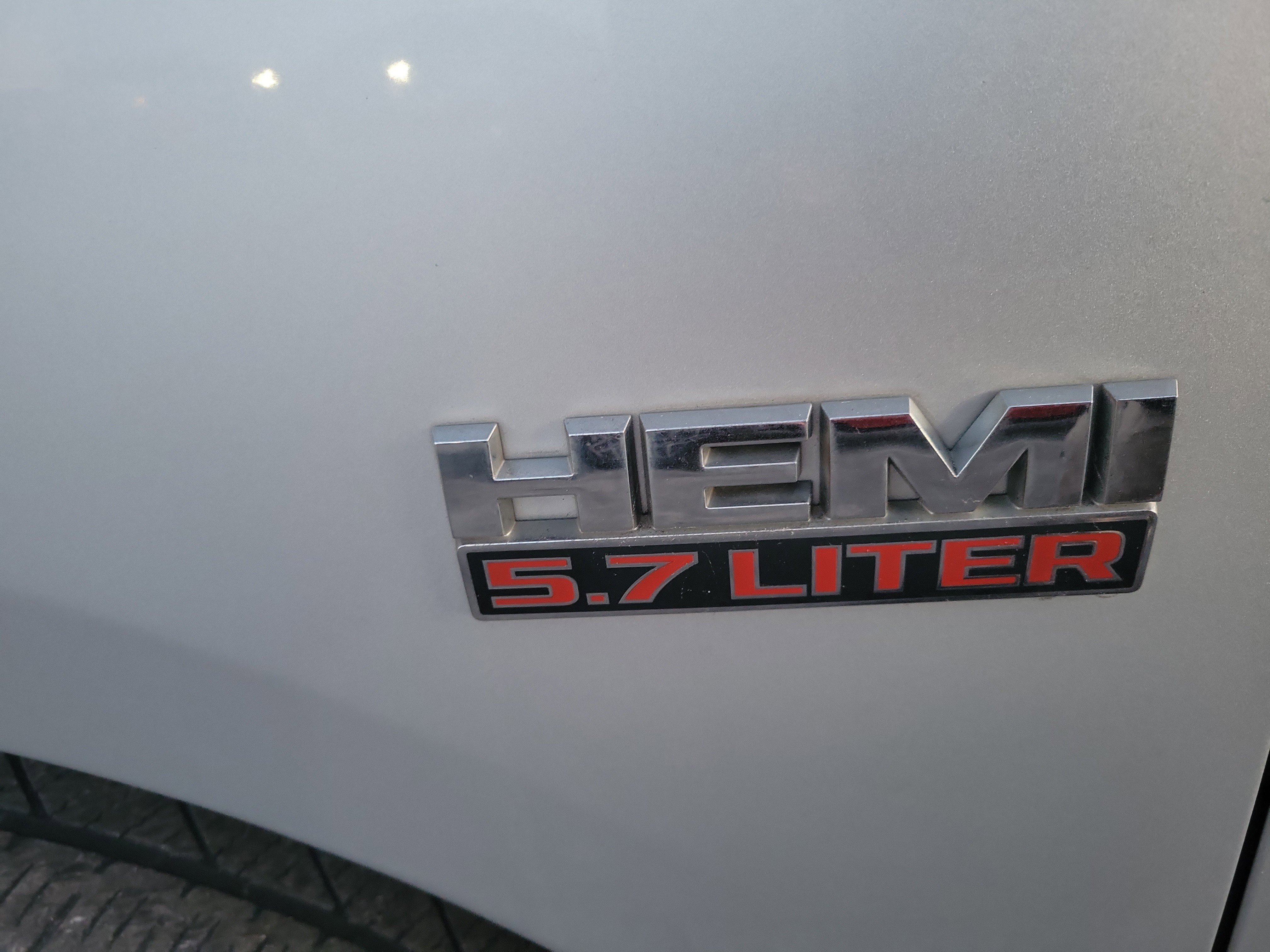 Used 2014 RAM 1500 Express image 8