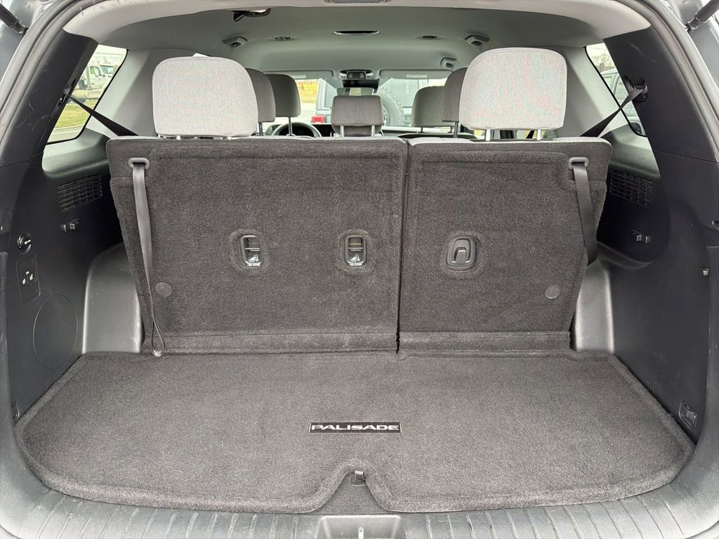 Used 2023 Hyundai Palisade SE image 8