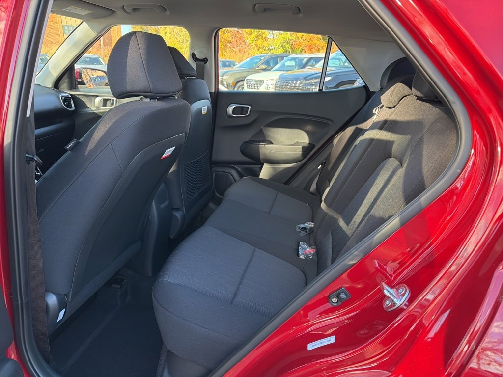 New 2026 Hyundai Venue SE image 14