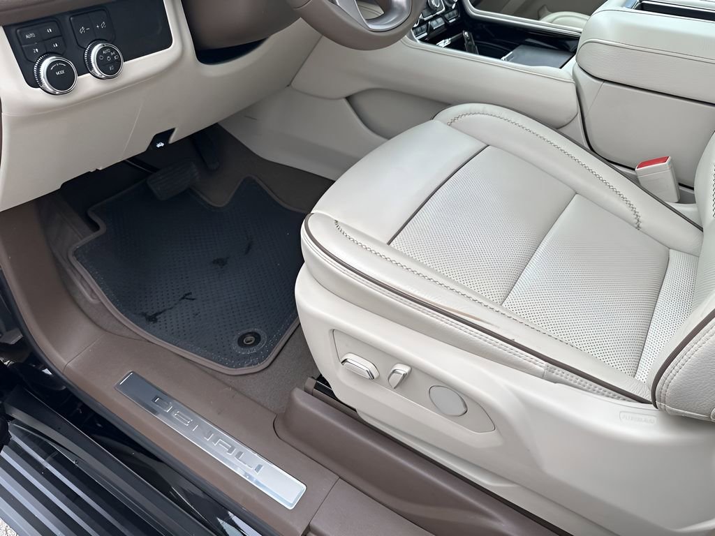 Certified 2024 GMC Yukon XL Denali image 28