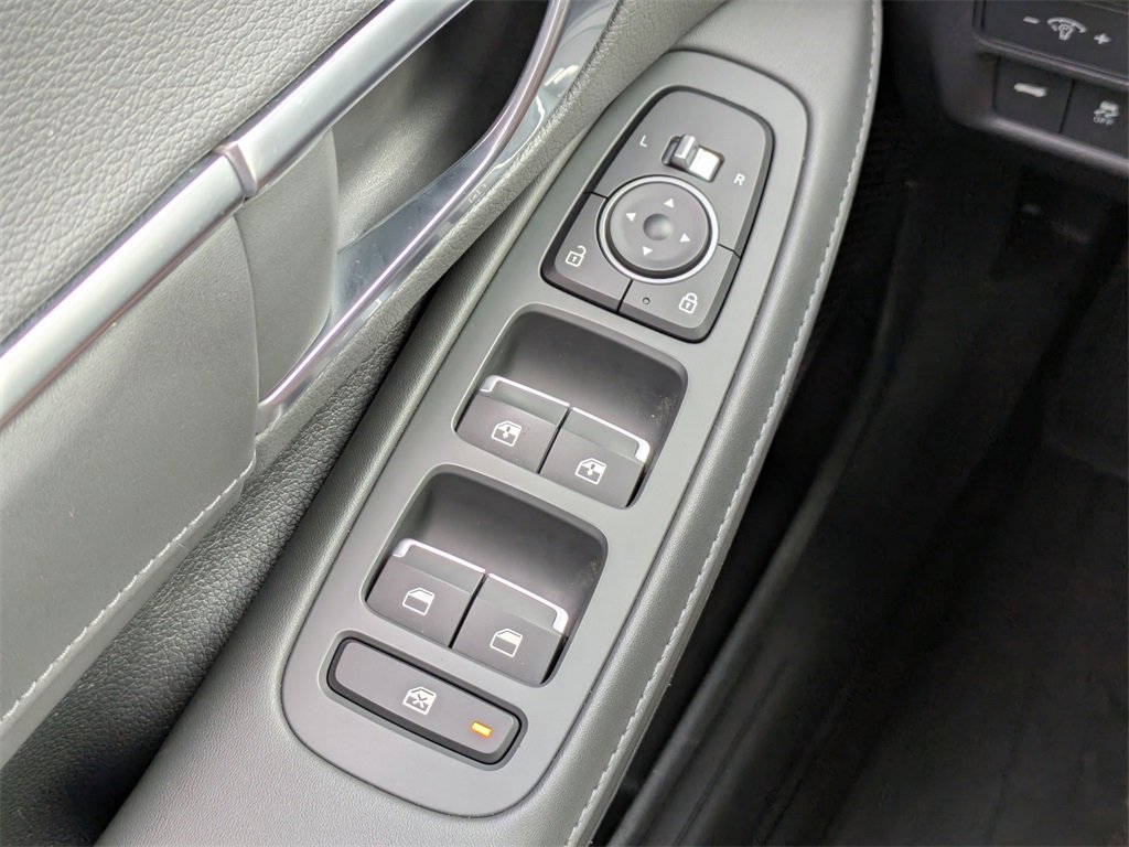 Used 2021 Hyundai Sonata Limited image 23