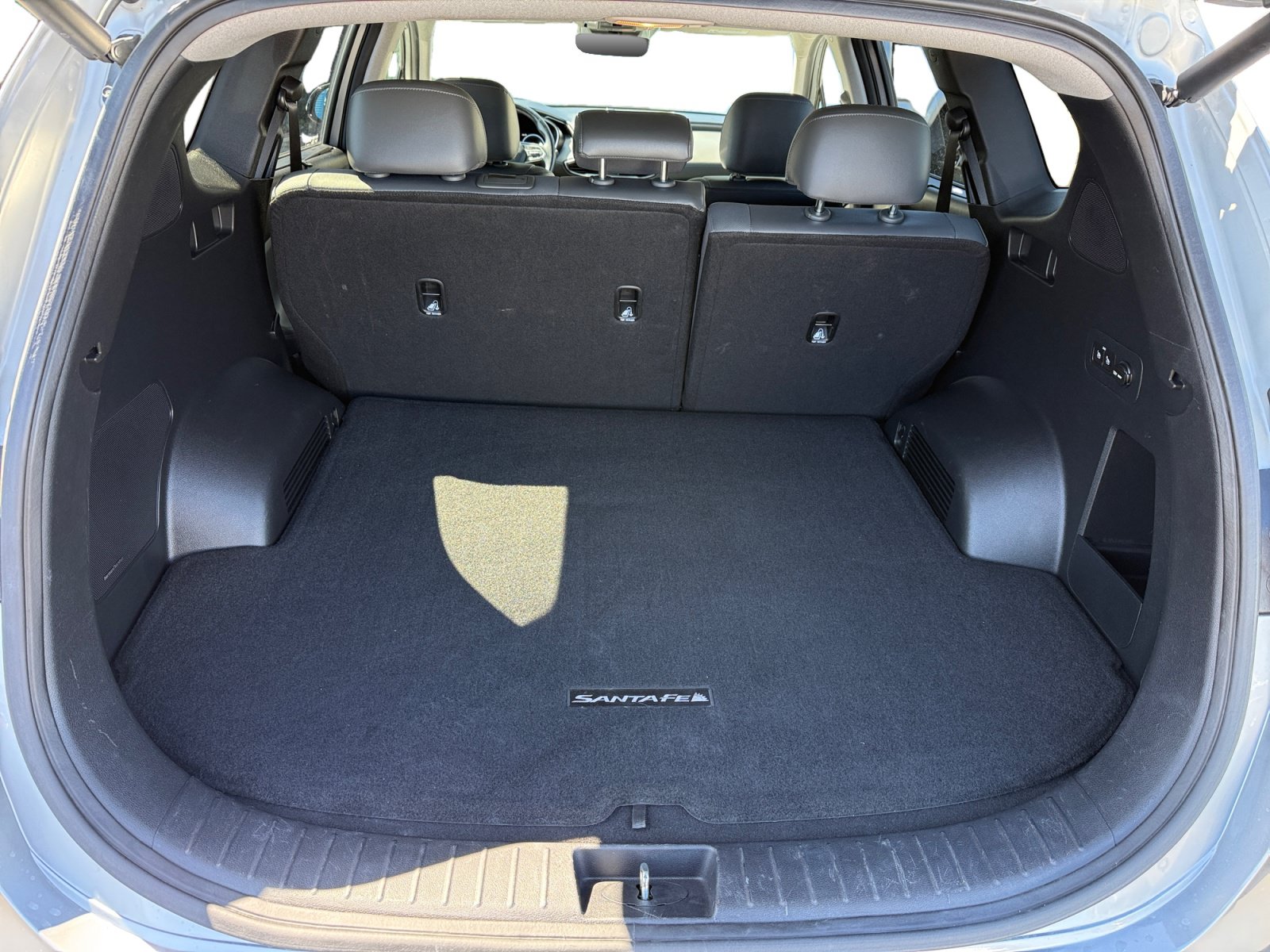 Certified 2023 Hyundai Santa Fe Limited w/ Cargo Package FWD image 17