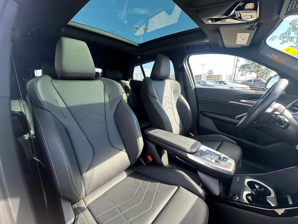 Certified 2025 BMW X2 xDrive28i image 31