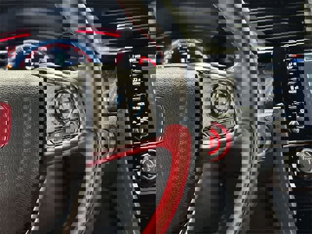 Used 2019 Honda Civic Type R image 9