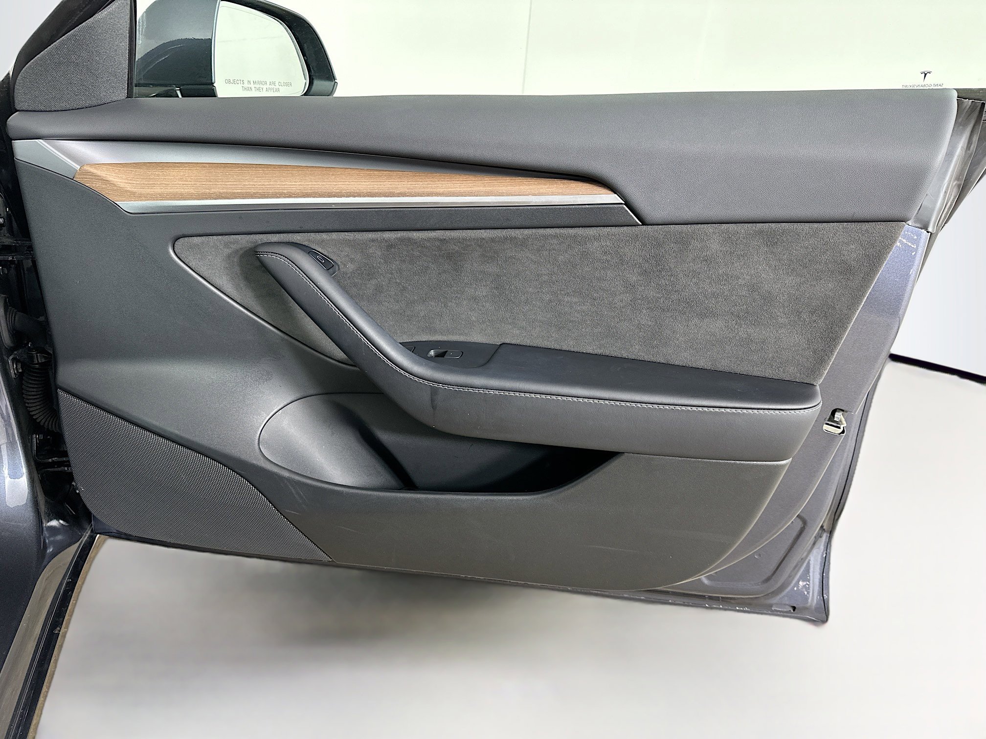 Used 2023 Tesla Model 3 Performance image 32