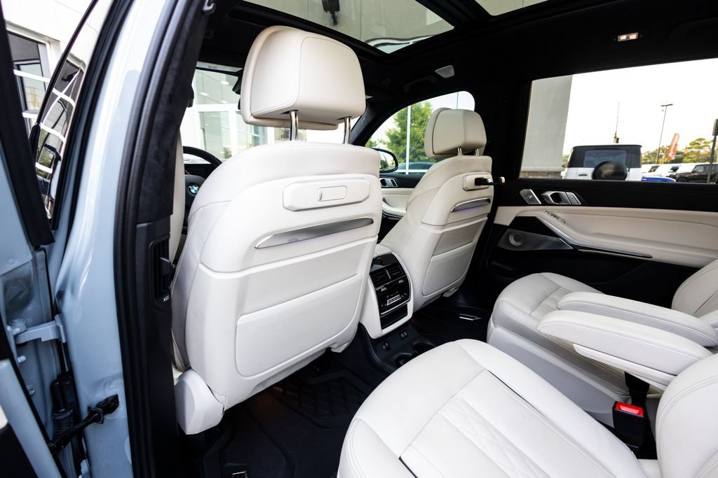 Used 2024 BMW X7 M60i w/ Executive Package AWD/4WD image 50