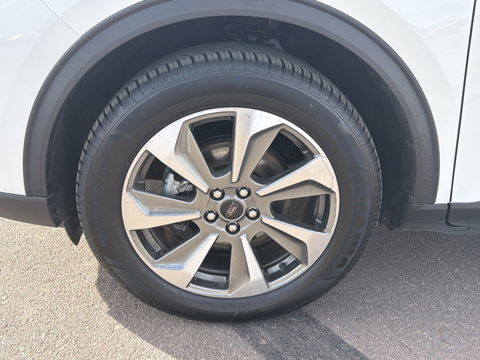 Used 2024 Ford Escape Platinum image 15