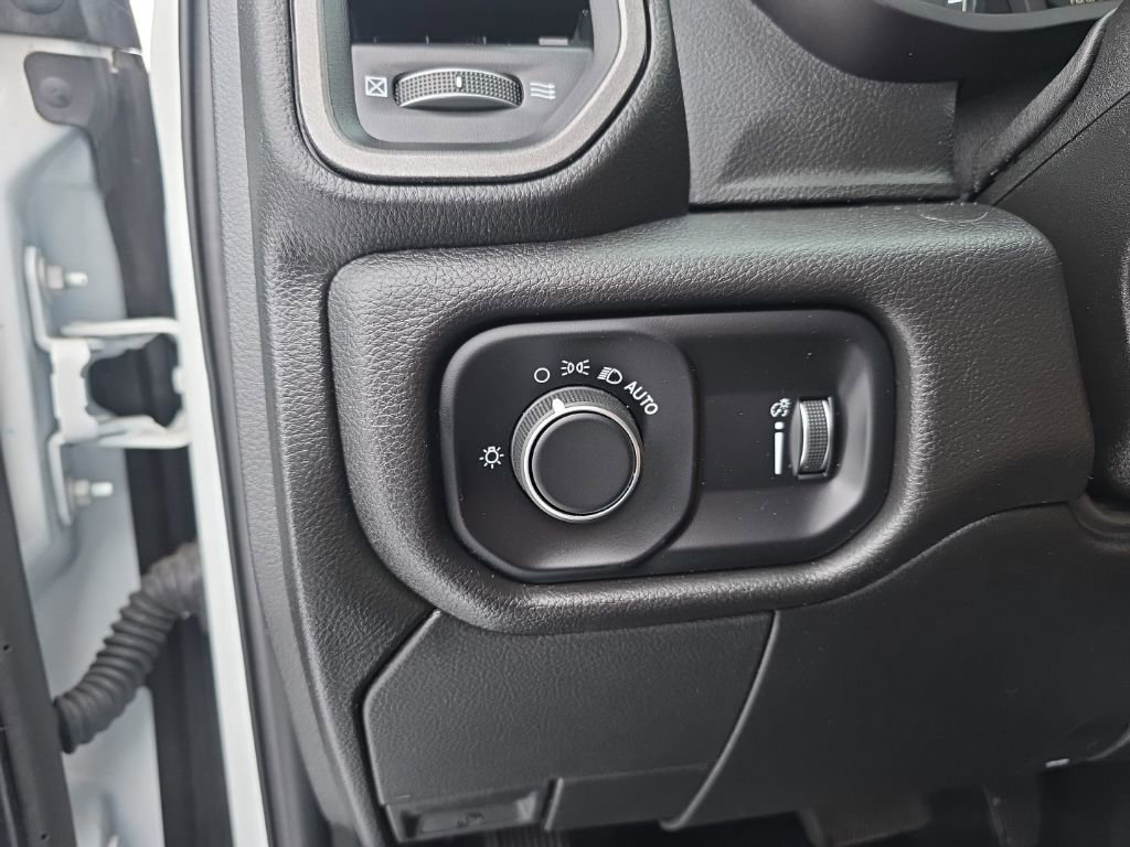 Used 2024 RAM 3500 Tradesman image 26