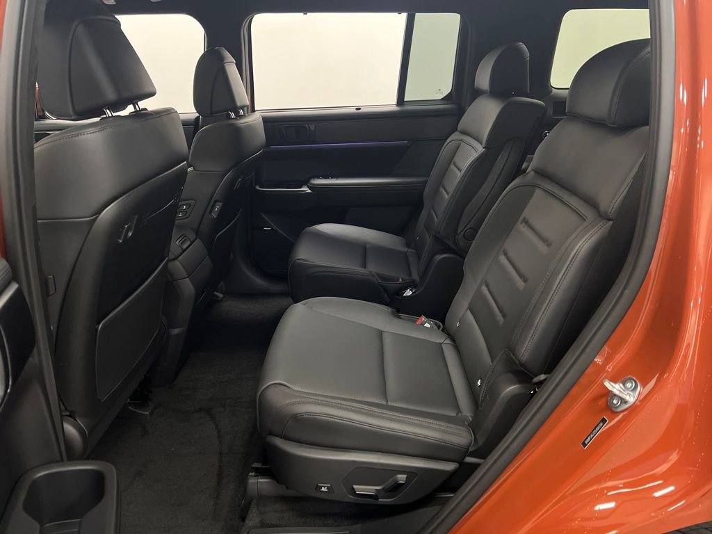 Used 2025 Hyundai Santa Fe Calligraphy image 27