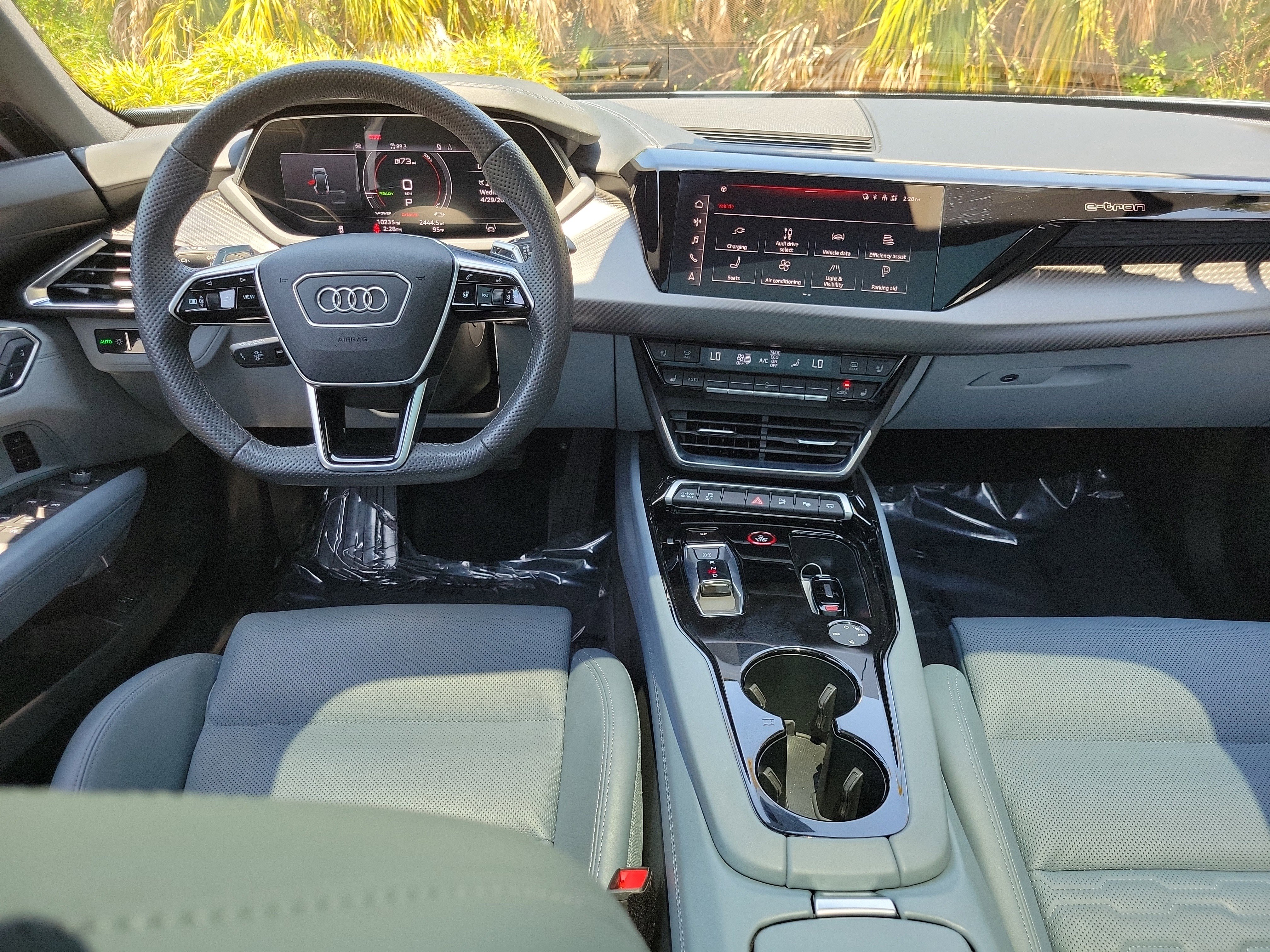 Used 2023 Audi e-tron GT Prestige w/ Prestige Package AWD/4WD image 13