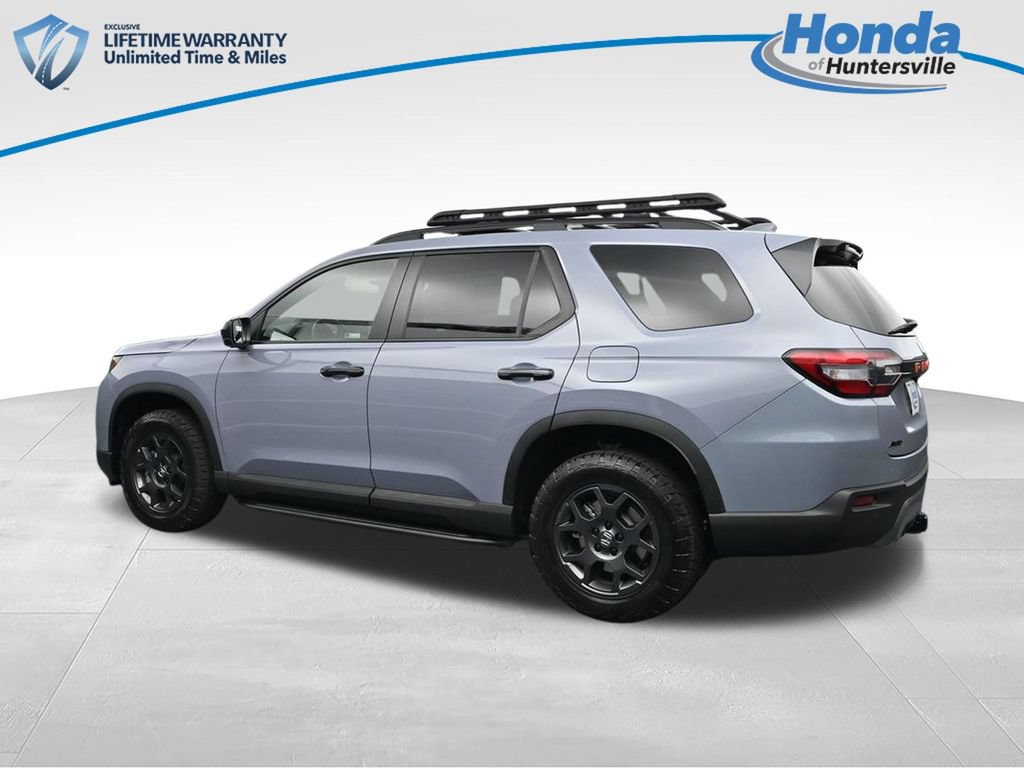 New 2026 Honda Pilot TrailSport image 6