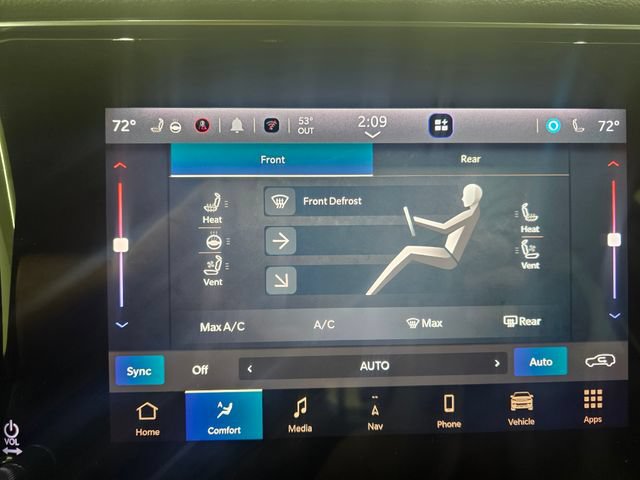 Used 2024 Jeep Wagoneer Series II AWD/4WD image 13
