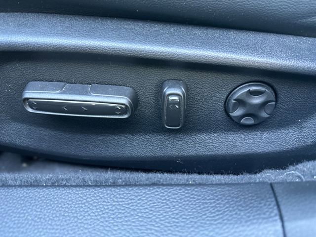 Used 2022 Honda Accord Touring image 13