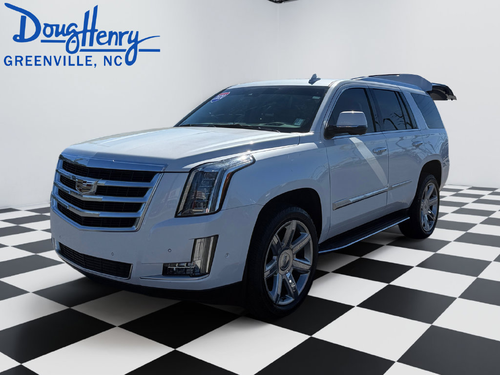 Used 2020 Cadillac Escalade Luxury RWD image 1