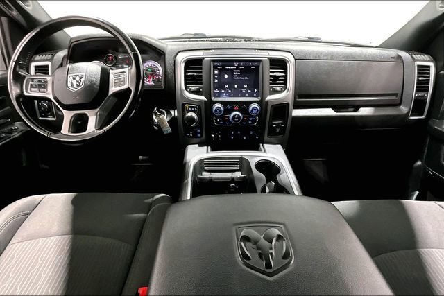 Used 2022 RAM 1500 Express w/ Ceramic Grey Express Package AWD/4WD image 8