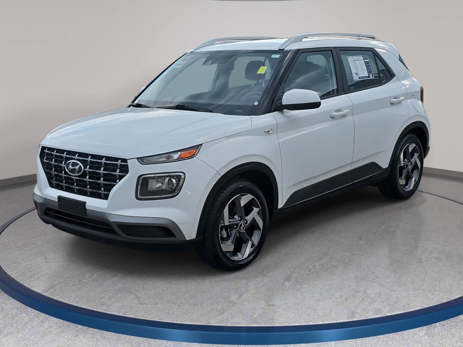 Used 2022 Hyundai Venue SEL w/ Cargo Package FWD image 1