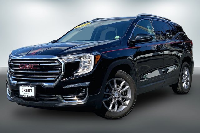 Used 2024 GMC Terrain SLT AWD/4WD image 12