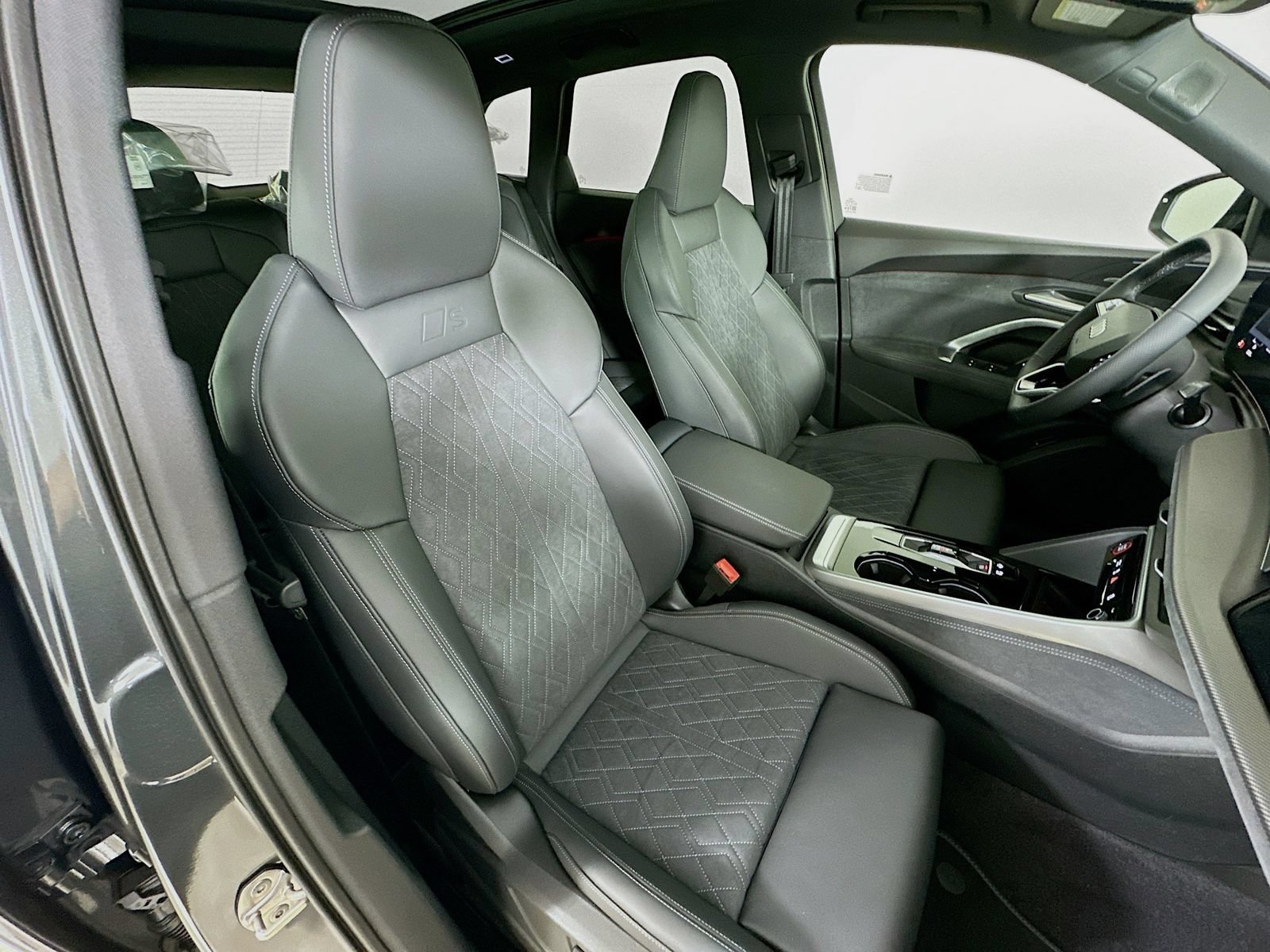 New 2026 Audi SQ5 Premium Plus AWD/4WD image 44