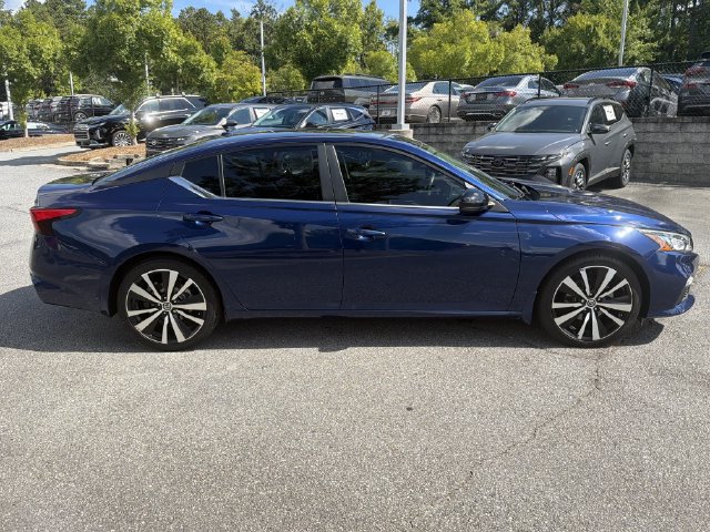 Used 2019 Nissan Altima 2.5 SR w/ SR Premium Package FWD image 9