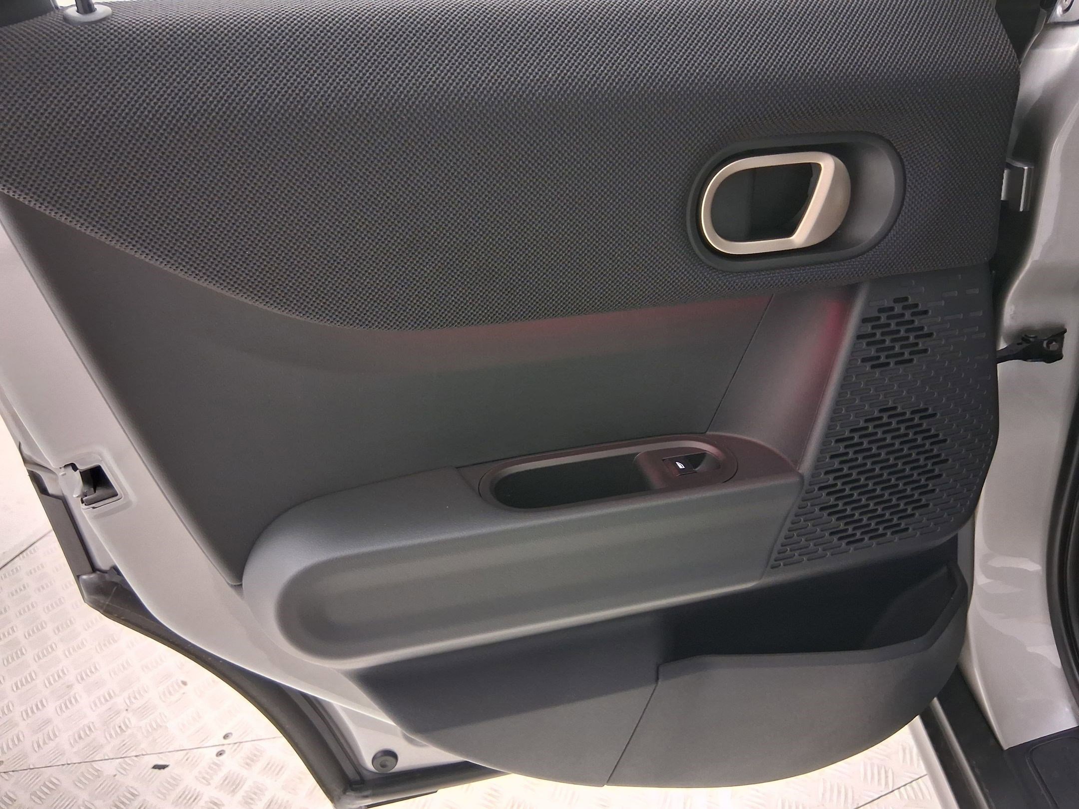 New 2026 MINI Cooper S image 25