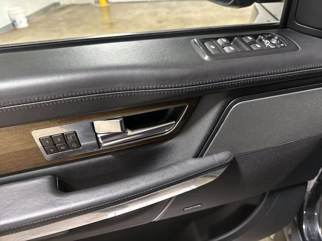 Used 2012 Land Rover Range Rover Sport HSE LUX AWD/4WD image 22