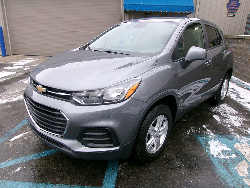 Used 2020 Chevrolet Trax LS w/ Tint and Cruise Package image 7