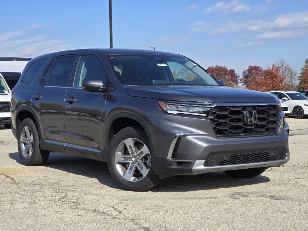 New 2025 Honda Pilot EX-L image 2