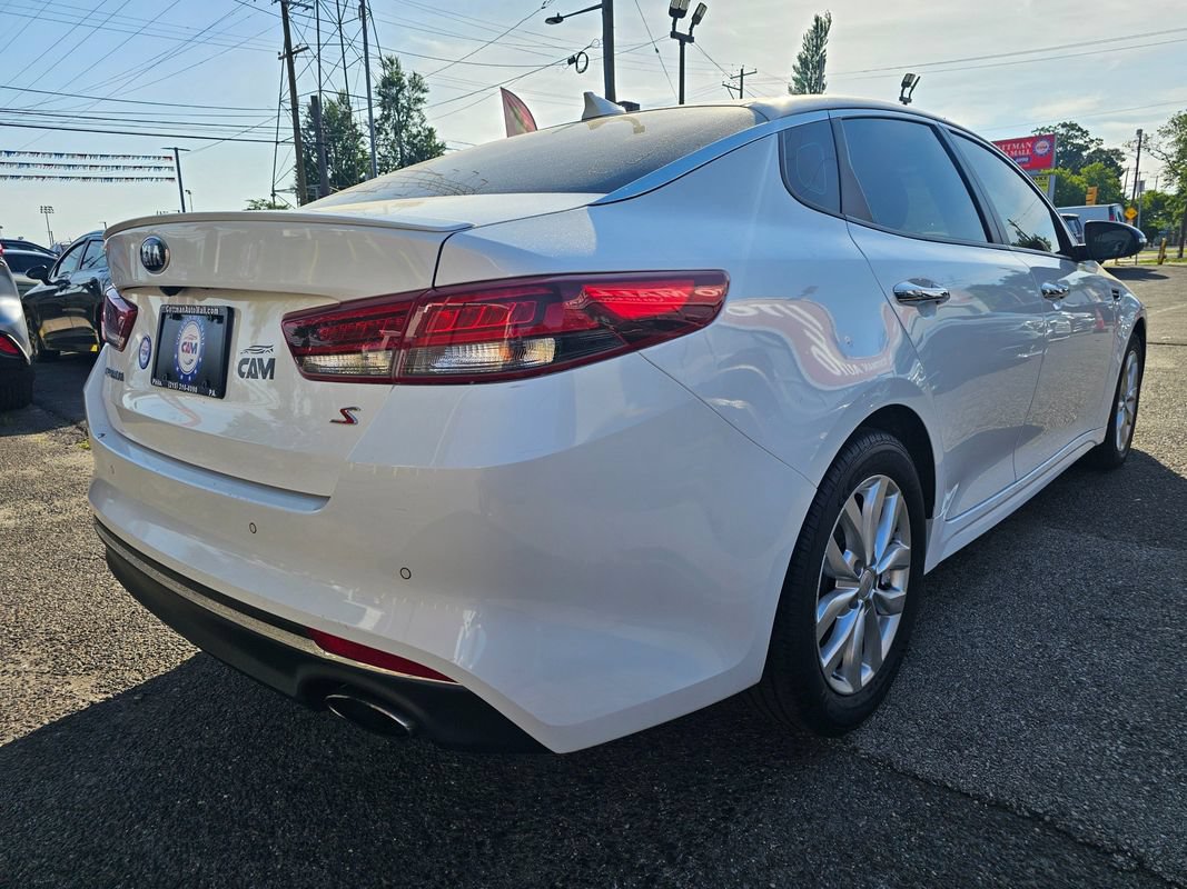Used 2018 Kia Optima S FWD image 6