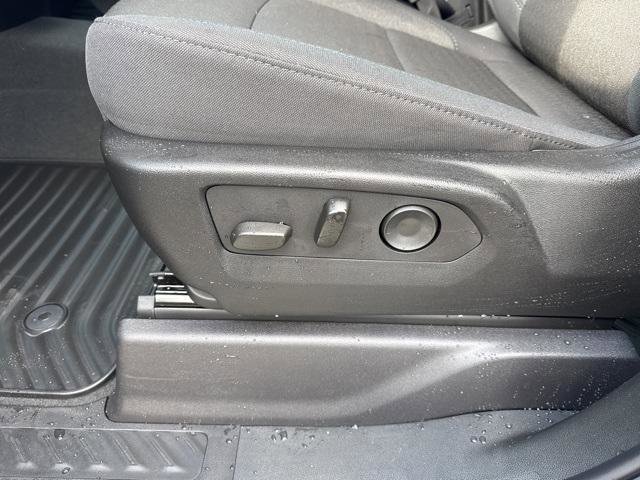 New 2025 Chevrolet Silverado 2500 Custom w/ Custom Value Package image 9