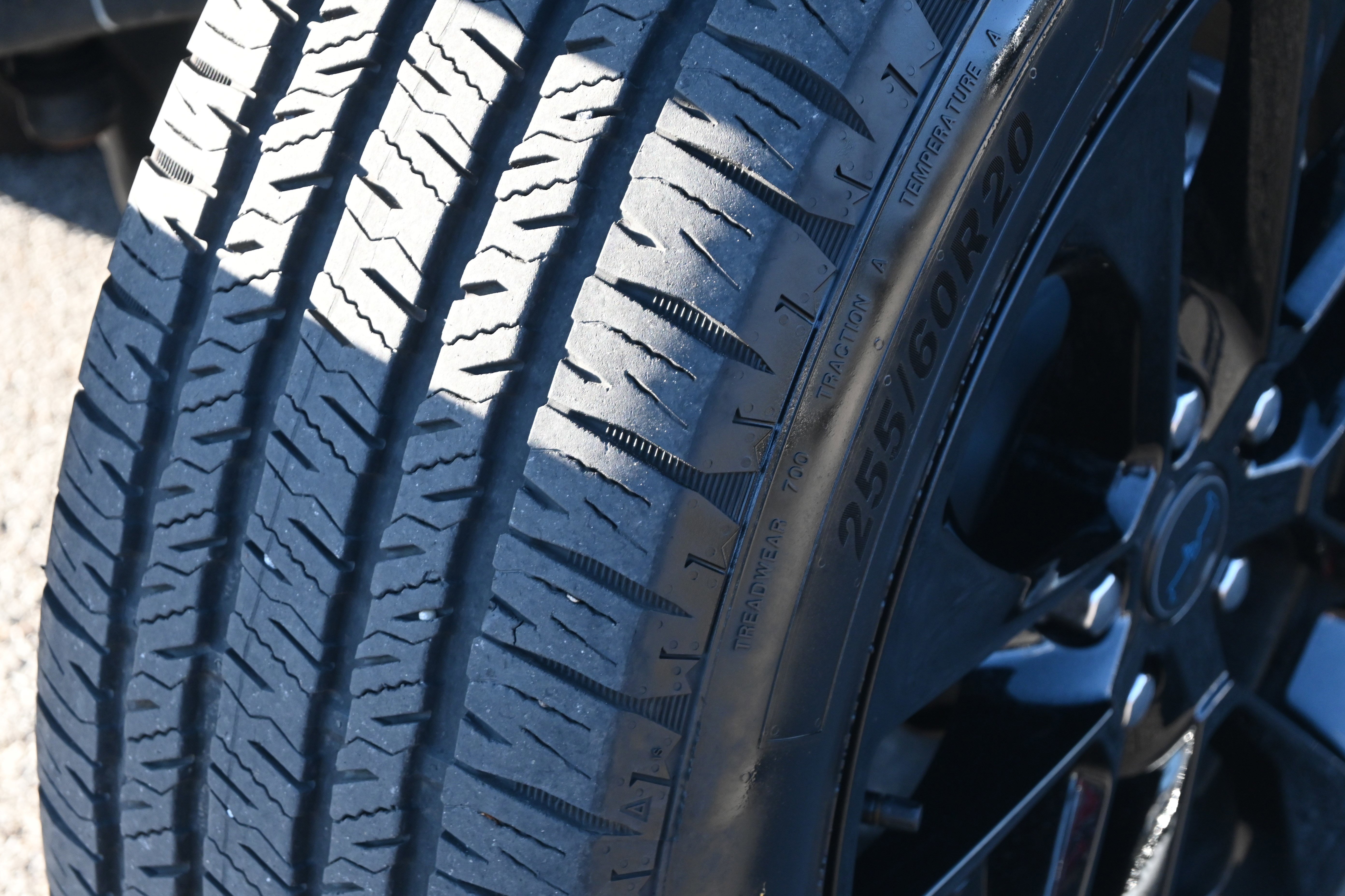 Used 2024 Jeep Wrangler Sahara w/ Technology Group image 15