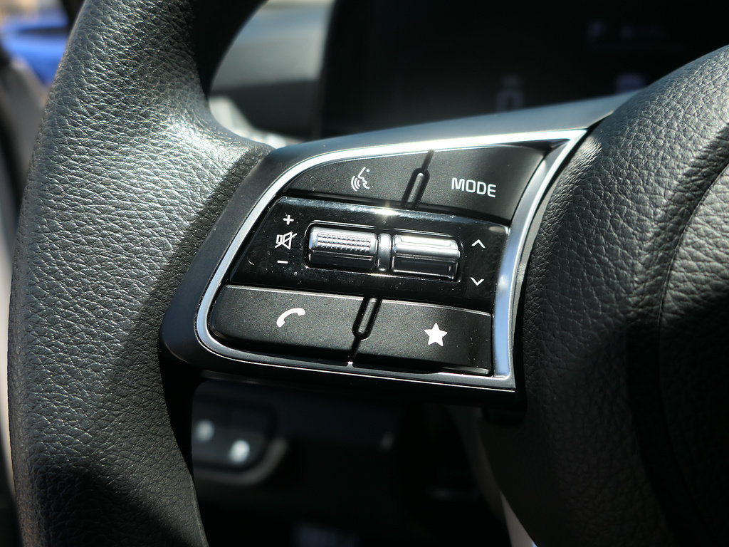 Used 2024 Kia Seltos LX AWD/4WD image 15
