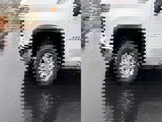 New 2026 Chevrolet Silverado 2500 LT image 18