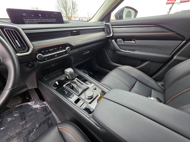 Used 2025 MAZDA CX-50 AWD 2.5 Hybrid w/ Premium Pkg image 24