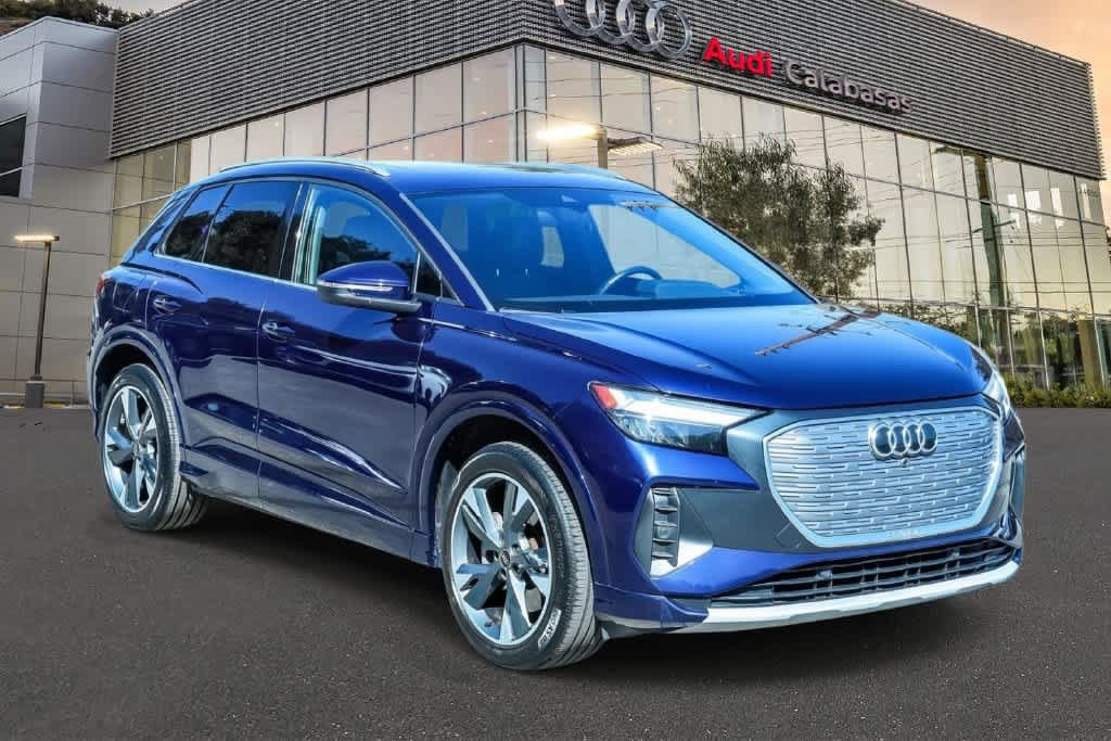 Used 2022 Audi Q4 e-tron Premium Plus AWD/4WD image 3