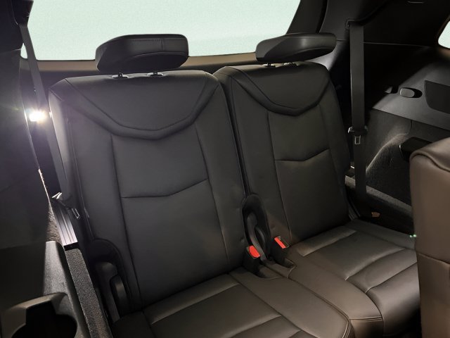 Certified 2024 Cadillac XT6 Luxury w/ LPO, Floor Liner Package AWD/4WD image 25