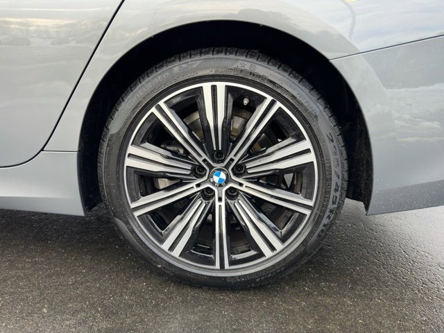 Used 2025 BMW 330i xDrive Sedan w/ Convenience Package image 31