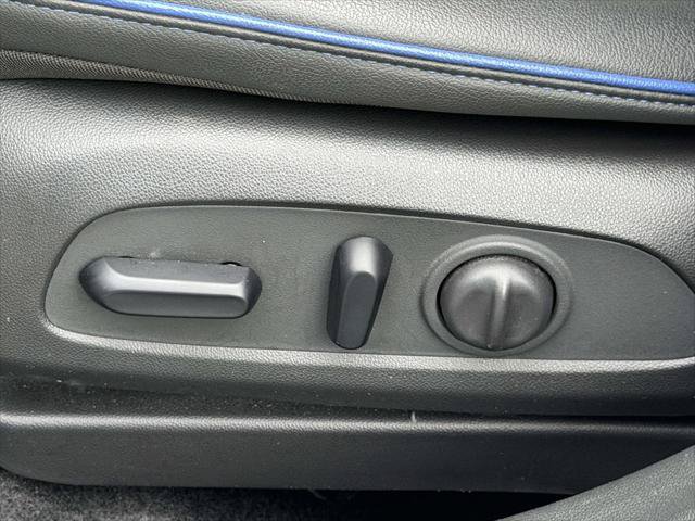Used 2024 Buick Envista Sport Touring w/ Convenience I Package FWD image 21