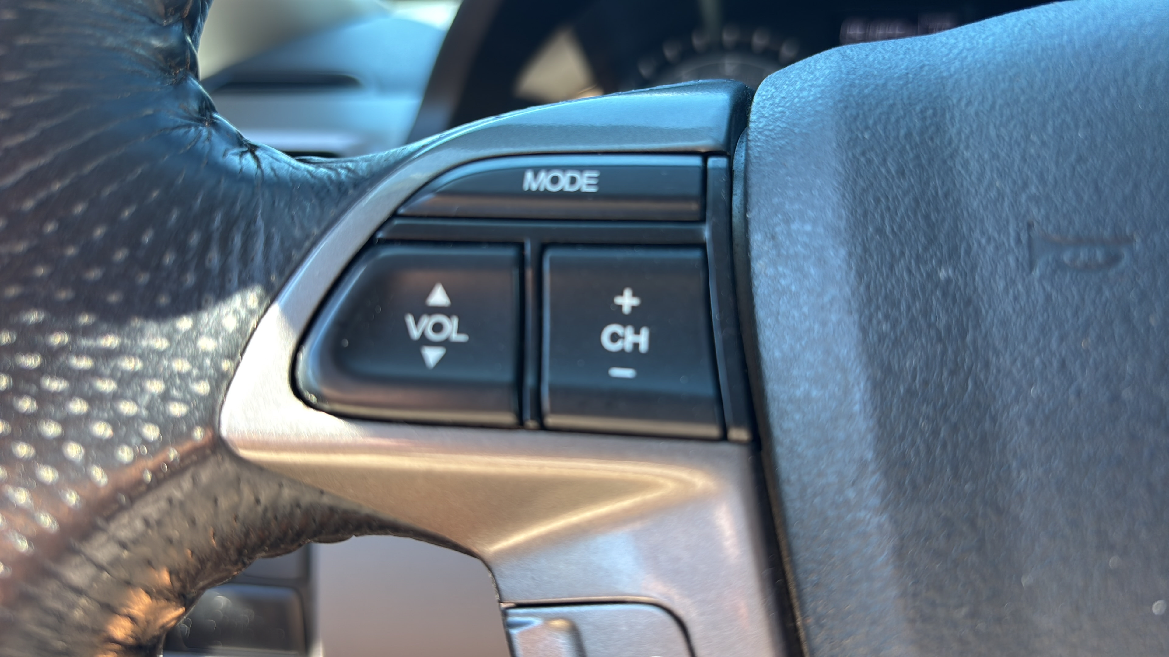 Used 2016 Honda Odyssey EX-L image 32