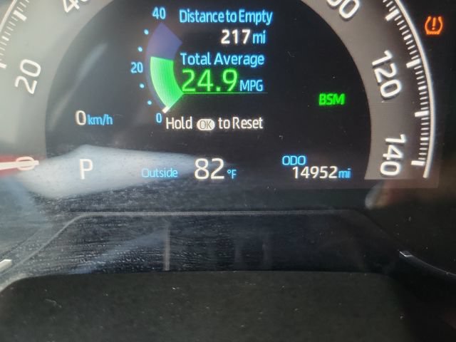 Used 2025 Toyota RAV4 LE FWD image 18
